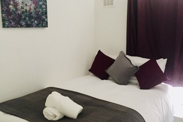 Room 12 of 68