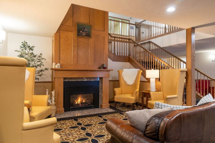 Hotel Interior 4 of 66