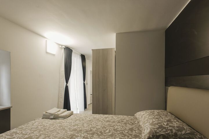 Room 138 of 182
