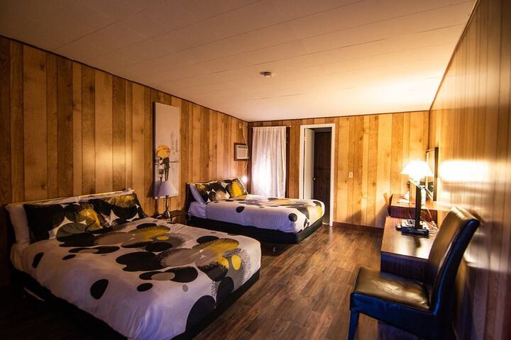 Room 4 of 45