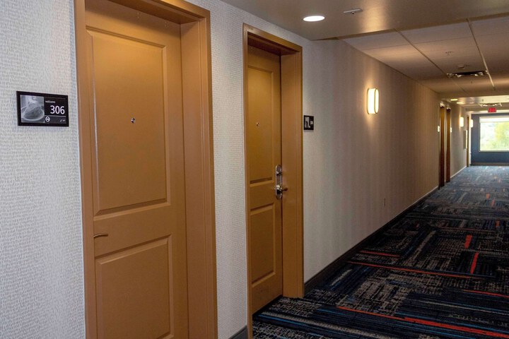 Hotel Interior 4 of 70