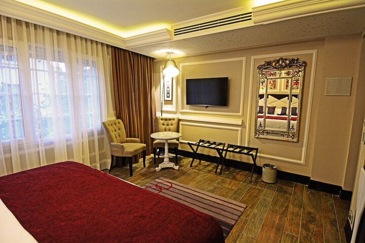 Room 16 of 67