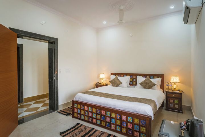 Room 20 of 42
