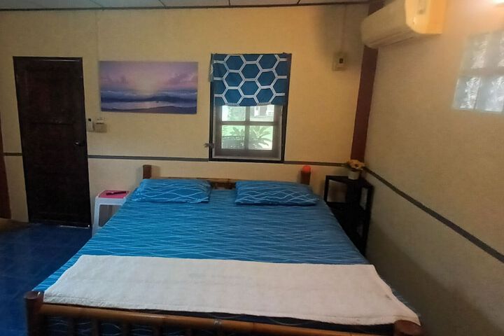Room 41 of 104