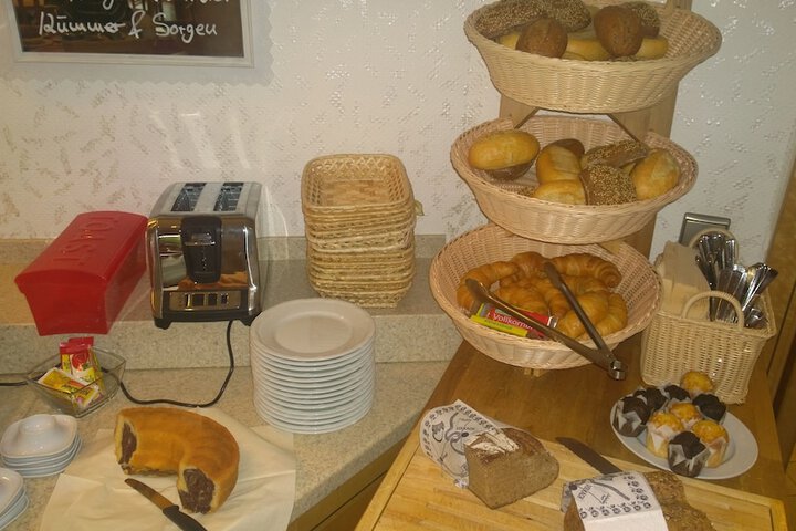 Breakfast/Coffee Service 37 of 59