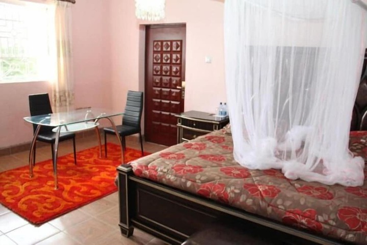 Esiram Hotel Narok