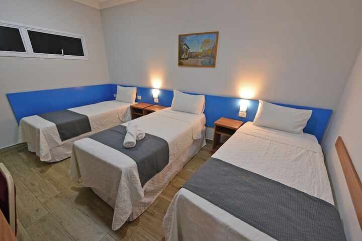 Room 15 of 41