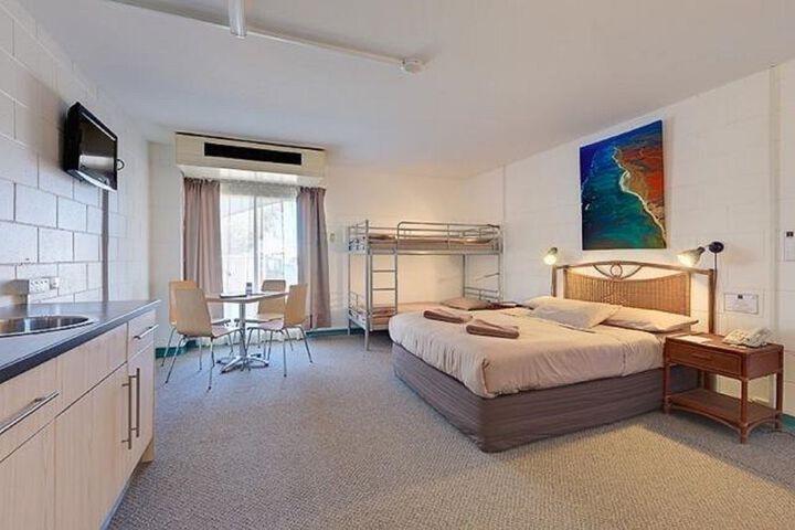 Room 21 of 54