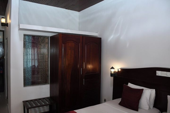 Room 5 of 58