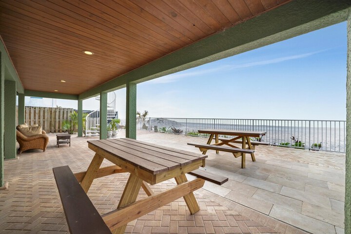 Terrace/Patio 51 of 96