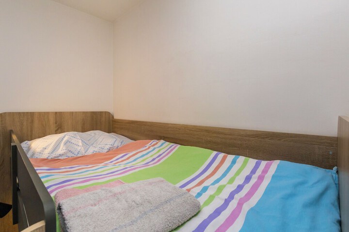 Room 19 of 29