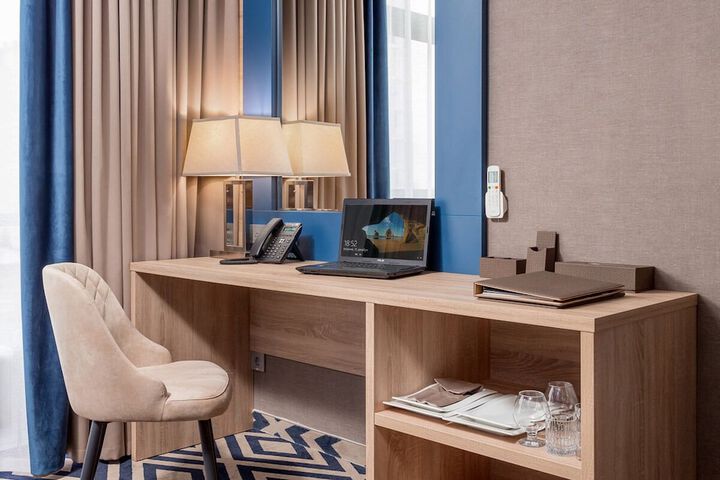 Room 20 of 62