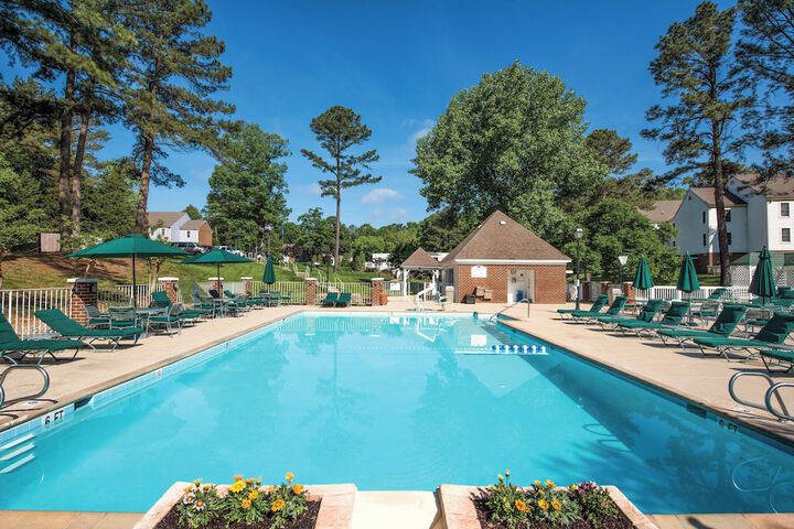 Private pool