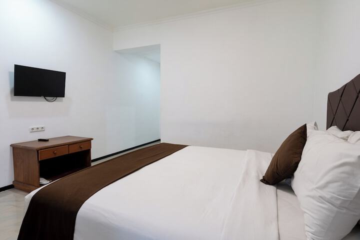 Room 20 of 80