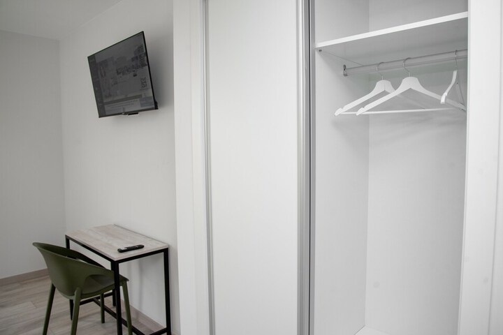 Room 14 of 40