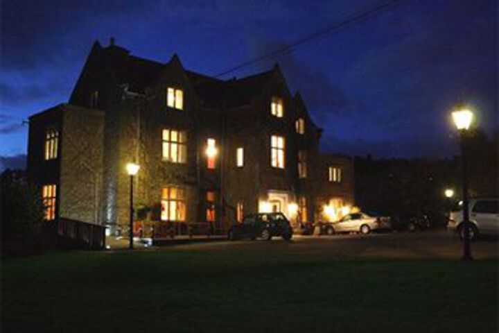 Fosse Manor Hotel