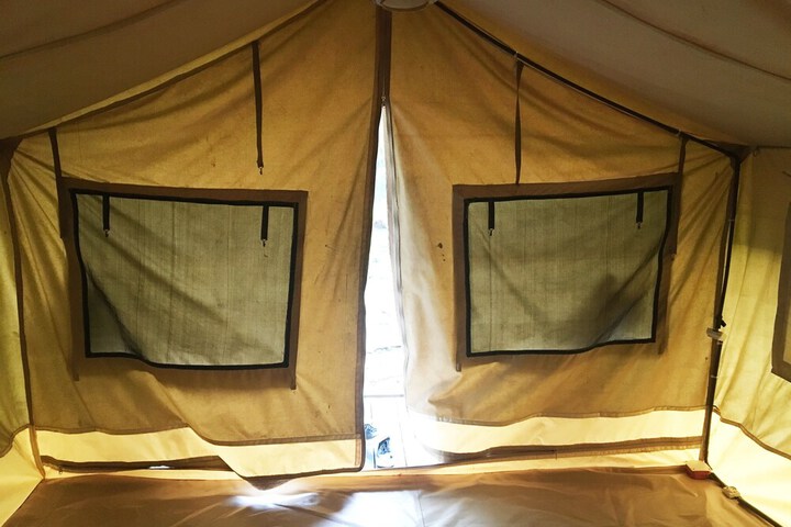 Room 2 of 53