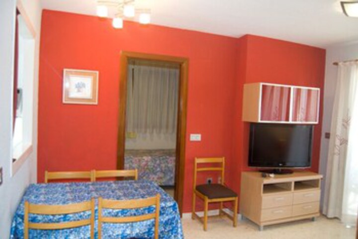 Room 7 of 24