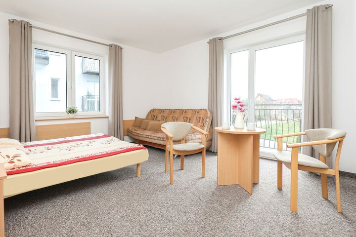 Room 6 of 6