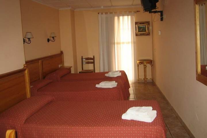 Room 4 of 44