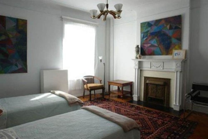 Room 8 of 17