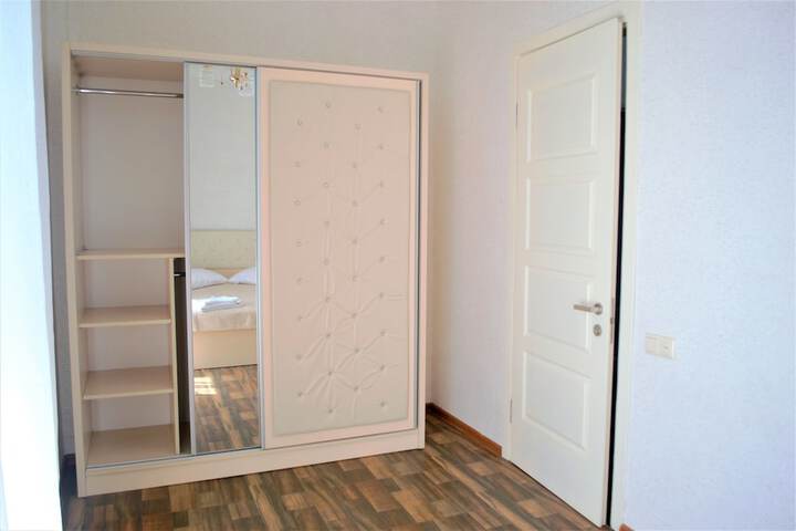 Room 19 of 66