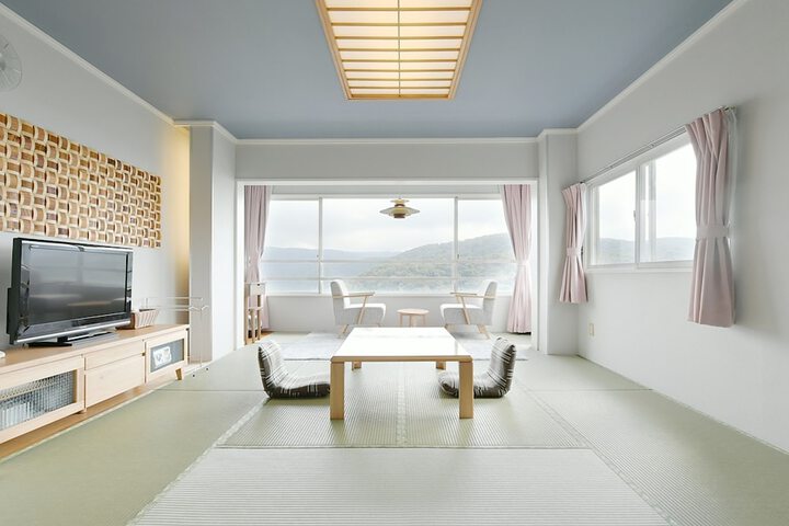 Room 15 of 69