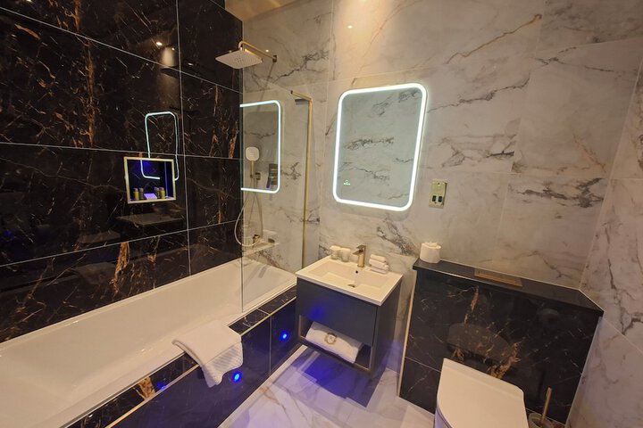Bath Interior