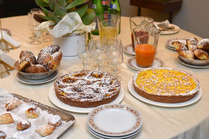 Breakfast/Coffee Service 42 of 59
