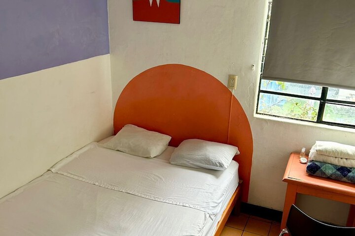Room 26 of 79