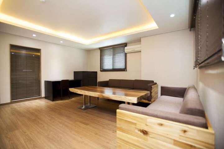 Room 79 of 119