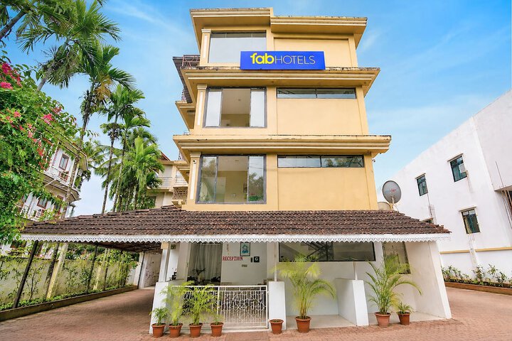 FabHotel Kartik Resort - 150M From Mandrem Beach