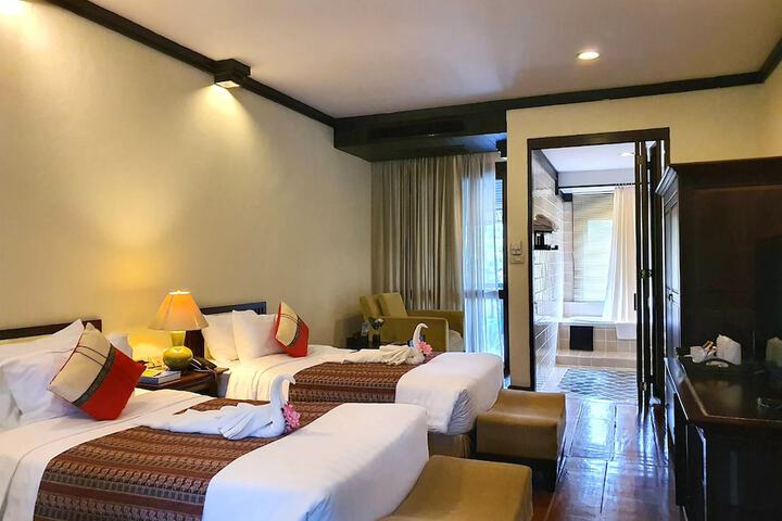 Room 12 of 67