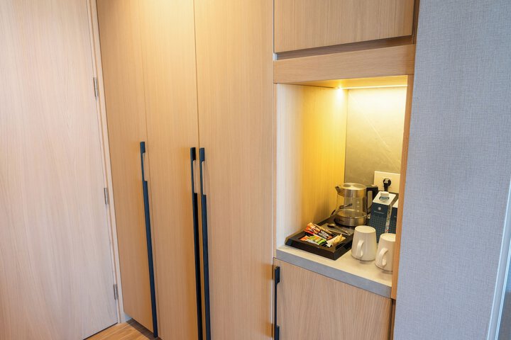 Room 29 of 102