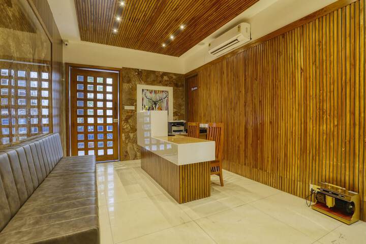 Hotel Interior 12 of 90