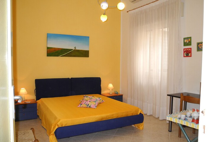 Room 14 of 49
