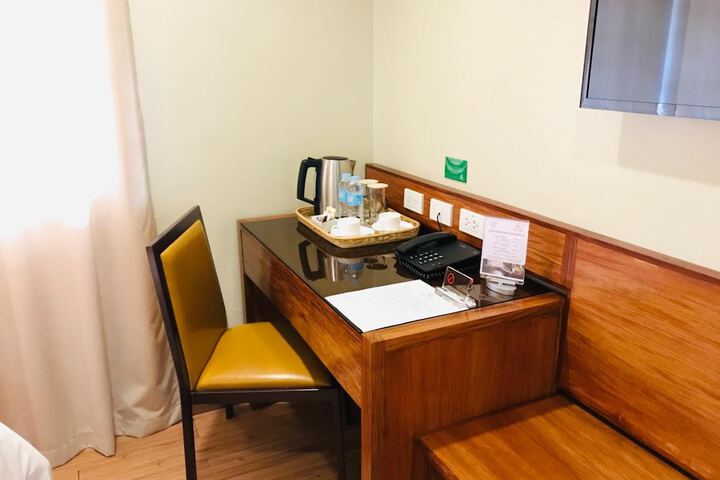 Room 16 of 56