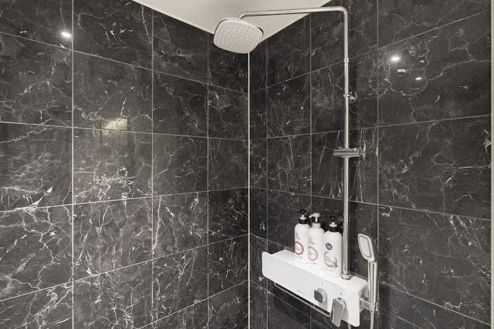 Room 43 of 52