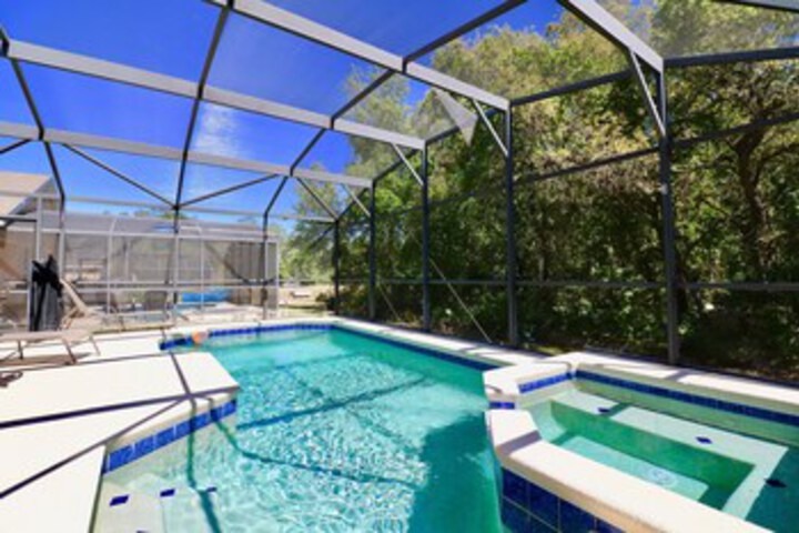 Pool 13 of 25