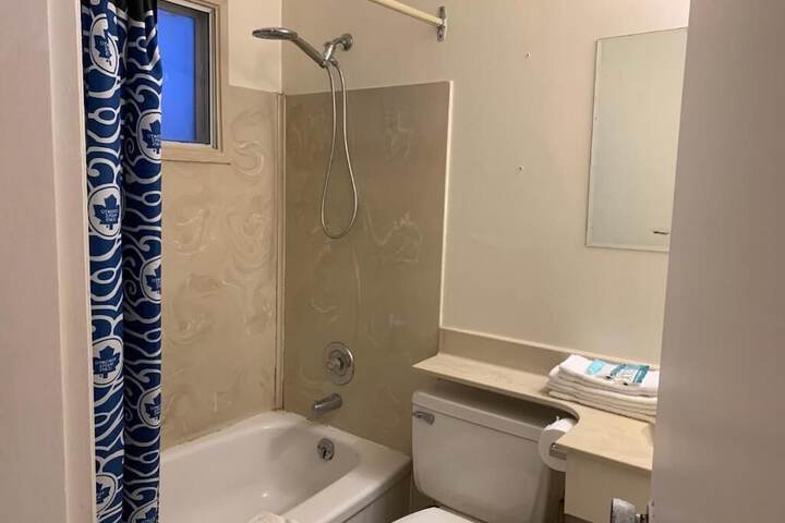 Room 45 of 99