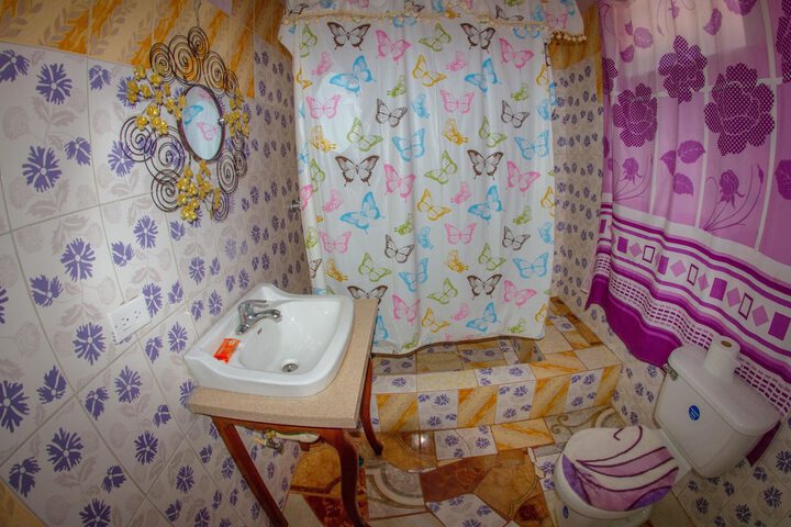 Room 23 of 68