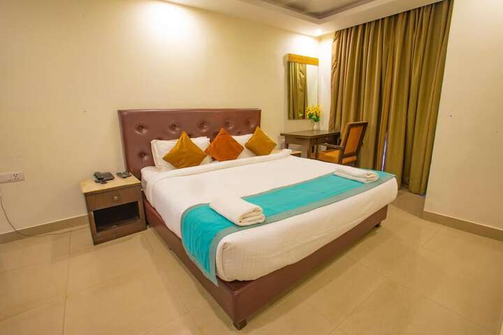 Room 14 of 51