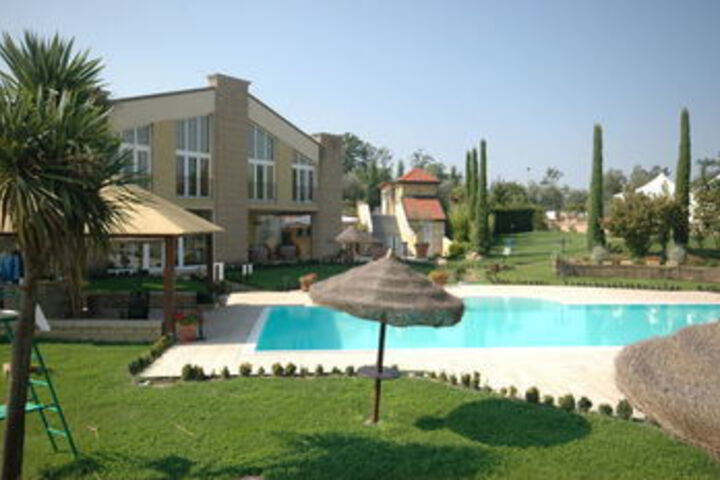 Pool 49 of 68