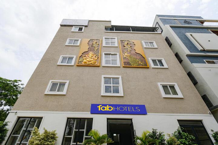 FabHotel Latitude