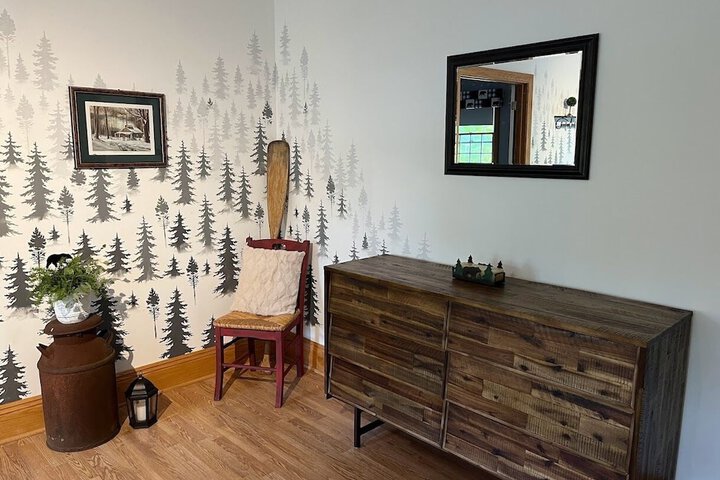Room 11 of 48