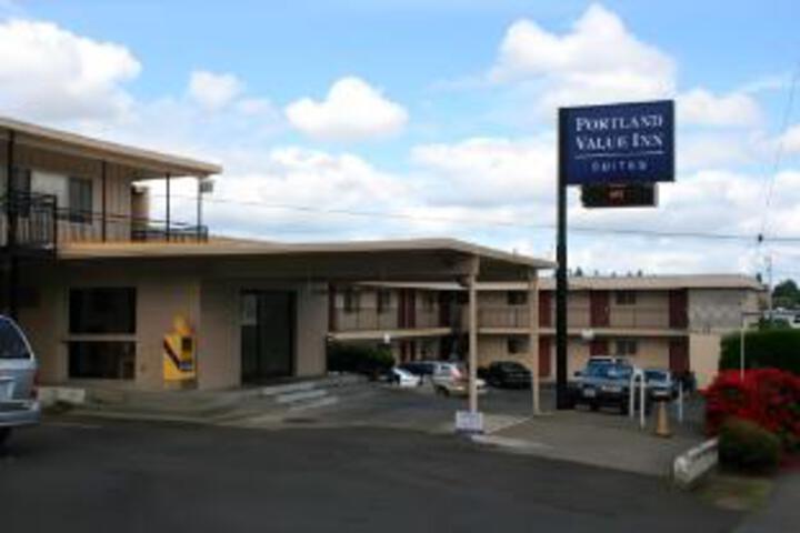 Hotel 4 of 12