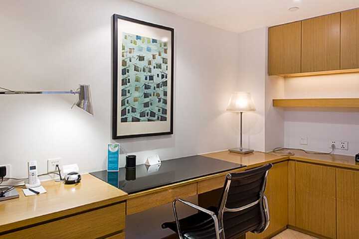 Room 12 of 95
