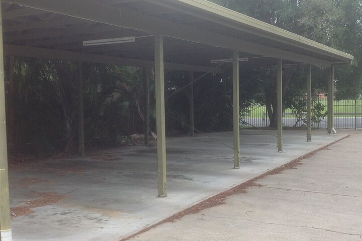 Property Grounds 21 of 25