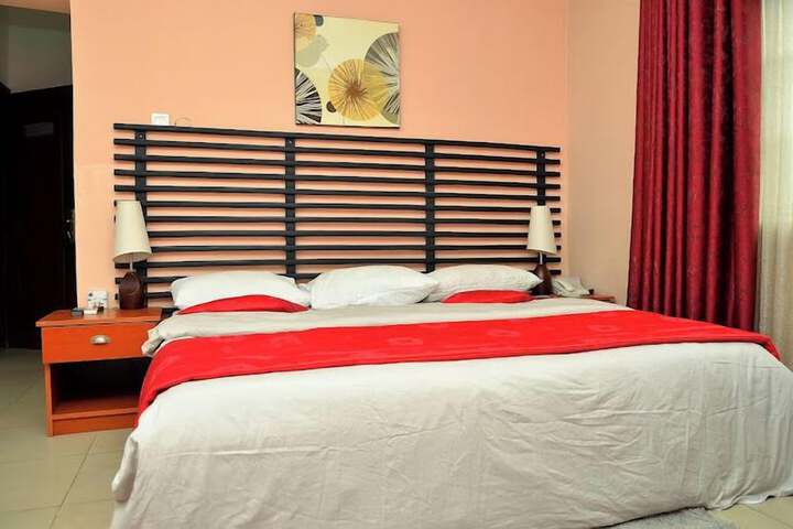 Room 20 of 49