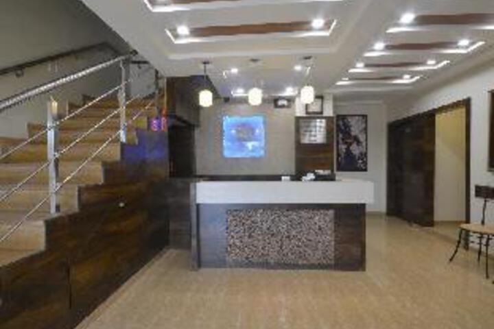 Hotel Interior 4 of 9